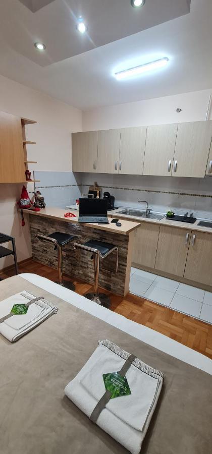 Design Apartment Business Lux 4 Star "Rio" Completely Business Lux Place In The City Center & Free Included Industry Optical Wifi & Netflix & Keyless Code Entry & Full Smart App & Kitchen & Washing Machine & Wide Terrace & Secure 2 Parking Place ชูปริยา ภายนอก รูปภาพ