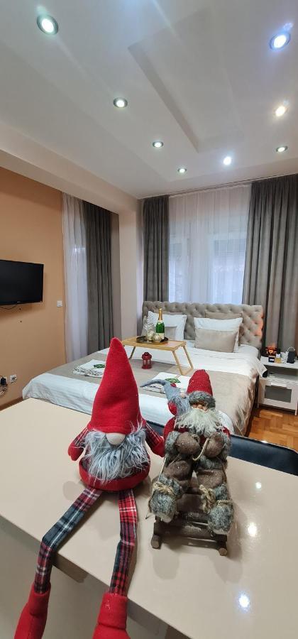 Design Apartment Business Lux 4 Star "Rio" Completely Business Lux Place In The City Center & Free Included Industry Optical Wifi & Netflix & Keyless Code Entry & Full Smart App & Kitchen & Washing Machine & Wide Terrace & Secure 2 Parking Place ชูปริยา ภายนอก รูปภาพ